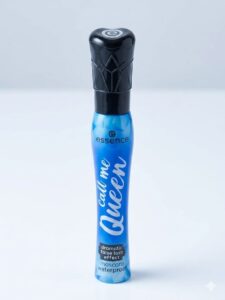 Essence Call Me Queen Dramatic False Lash Effect Mascara Waterproof - Blue